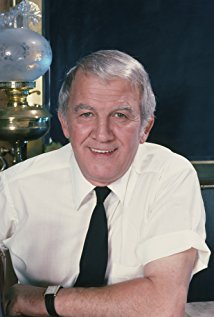 Nicholas Colasanto plays Ernie 'Coach' Pantusso on Cheers