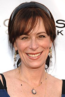 Jane Kaczmarek plays 5 episodes, 1996-1997
                         on Cybill