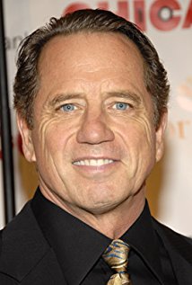 Tom Wopat plays Jeff Robbins on Cybill