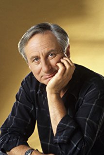 Steven Gilborn plays Harold Morgan on Ellen