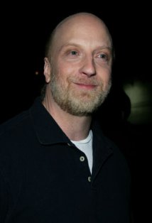 Chris Elliott plays Peter MacDougall on Everybody Loves Raymond