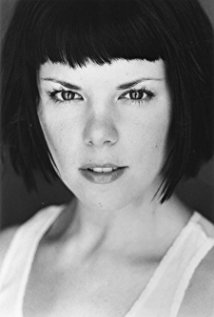 Sarah plays 14 episodes, 2000-2001
                         on Felicity