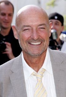 Terry O'Quinn plays John Locke on Lost