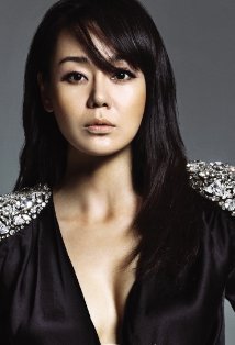 Yunjin Kim plays Sun-Hwa Kwon on Lost