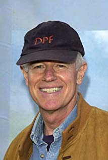 Mike Farrell plays Capt. B.J. Hunnicutt on Mash