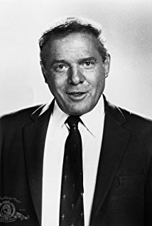 Ken Swofford plays Lt. Catalano on Murder She Wrote