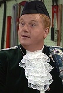 Will Nye plays 15 episodes, 1988-1991
                         on Murder She Wrote