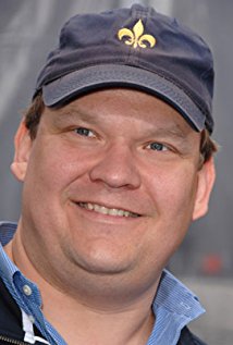 Andy Richter plays 5 episodes, 2017-2018
                         on Santa Clarita Diet