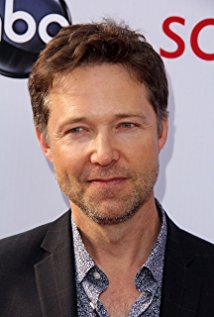 George Newbern plays Charlie on Scandal