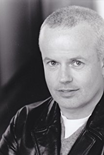 Gary Jones plays 3 episodes, 1995-1996
                         on Sliders