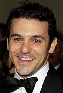 Fred Savage plays Kevin Arnold on The Wonder Years