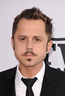 Giovanni Ribisi plays 15 episodes, 1992-1993
                         on The Wonder Years